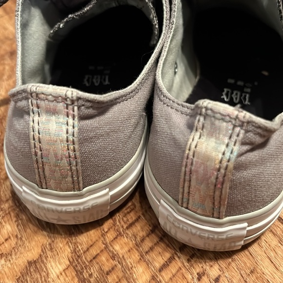 Converse - Picture 5 of 9